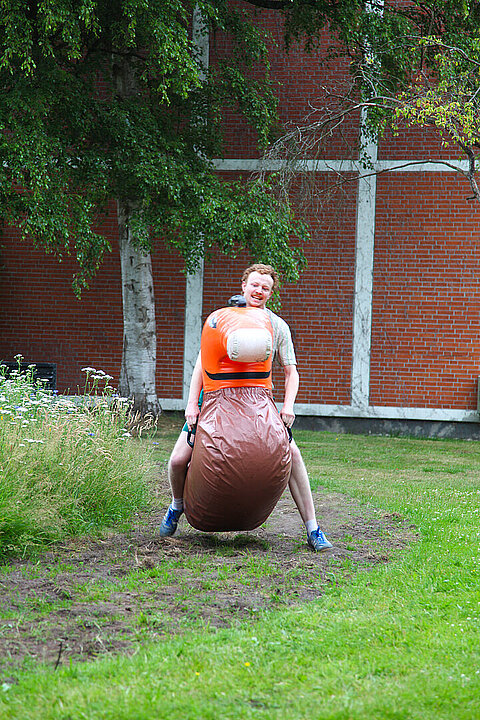 Pferderennen Takeshi's Campus