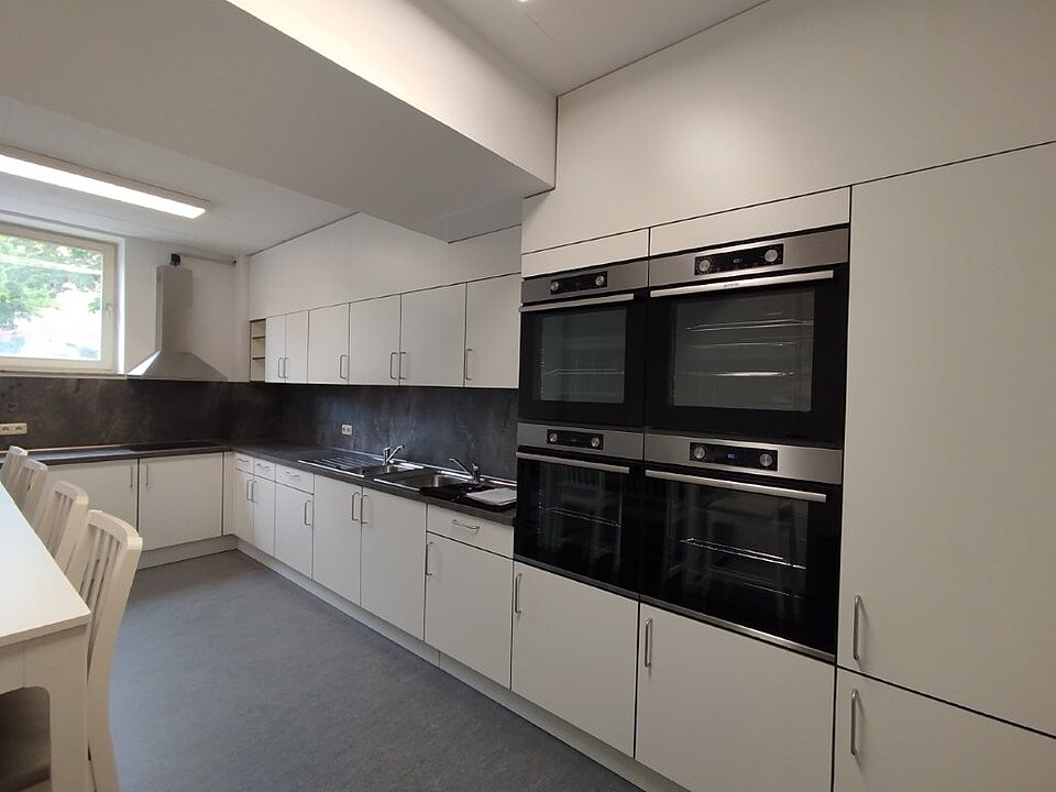 Backraum Otto-Suhr-Straße 